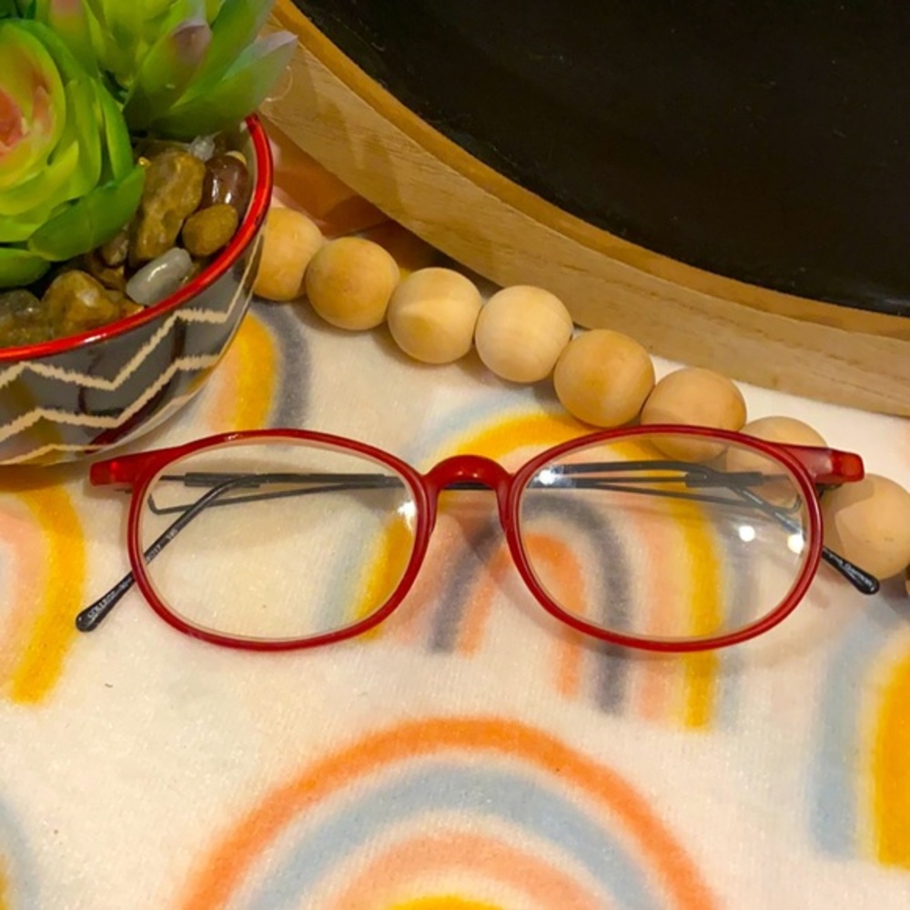 NEO Vintage Eyeglasses •Red•